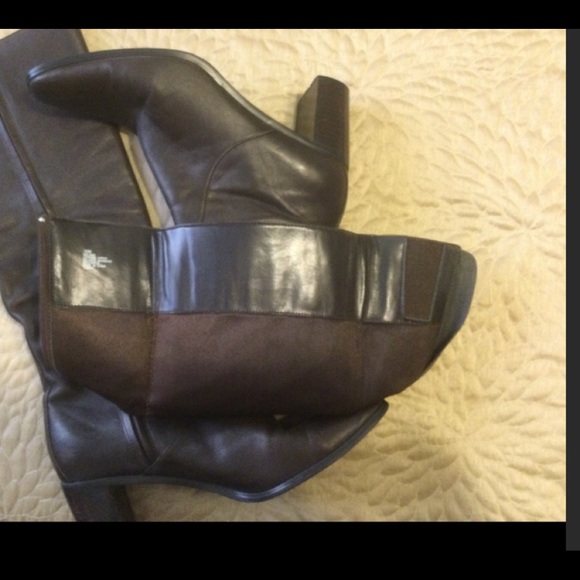 Brown boots leather Worthington size 10 .
Fits 9 to 10 - Picture 1 of 10